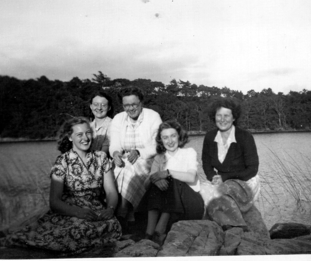 images/Music_Staff_July_17_1951_l-r_Miss_Hill__MissCarrington_Jones_Mrs_Thomas__Miss_Cusick___Mrs_Cox._Choir___Orchestra_picnic_at_Cynwch_Lake..jpg